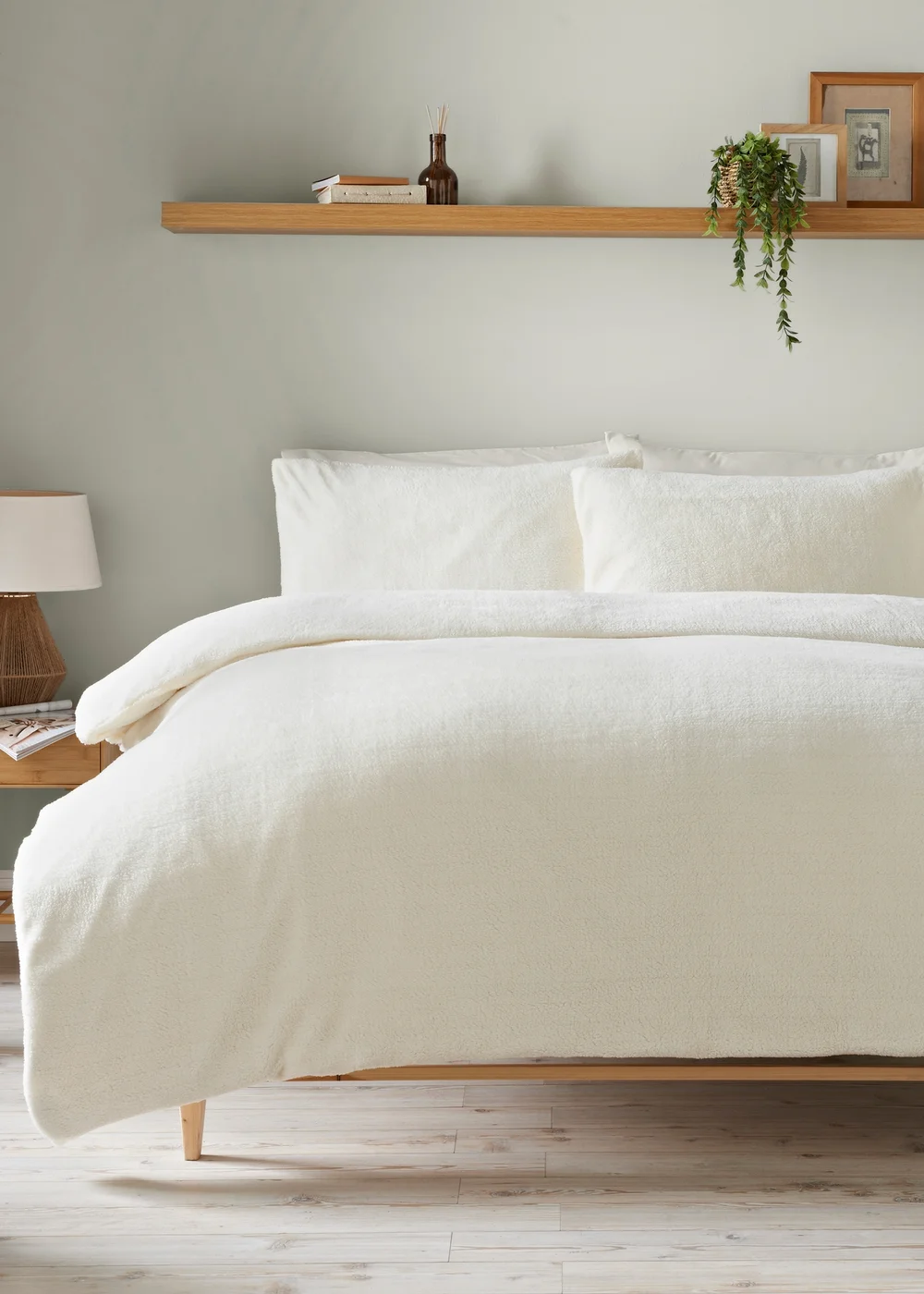 Cream Teddy Fleece Duvet Set - Single Image 1