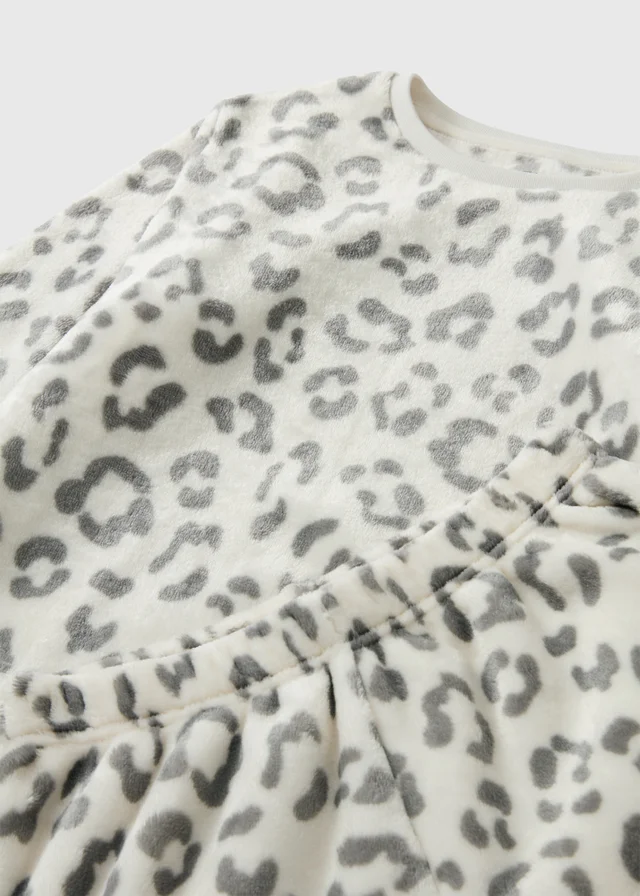 Girls Grey Leopard Print Fleece Pyjama set (1-13yrs)