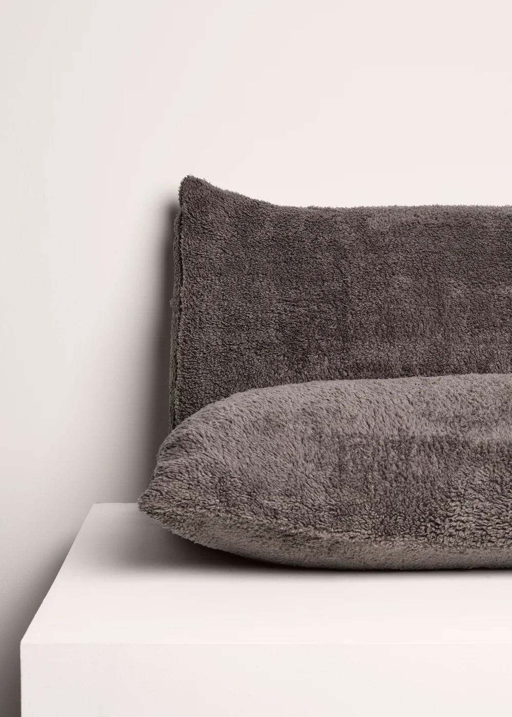 Grey Teddy Fleece Pillowcases - One Size Image 1