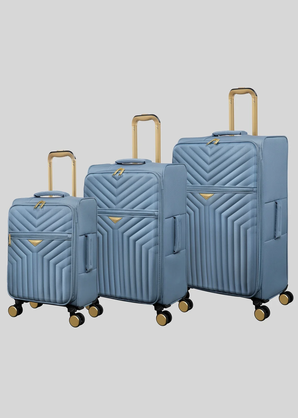 IT Luggage Blue Desirable Winward Suitcase - Cabin Image 4