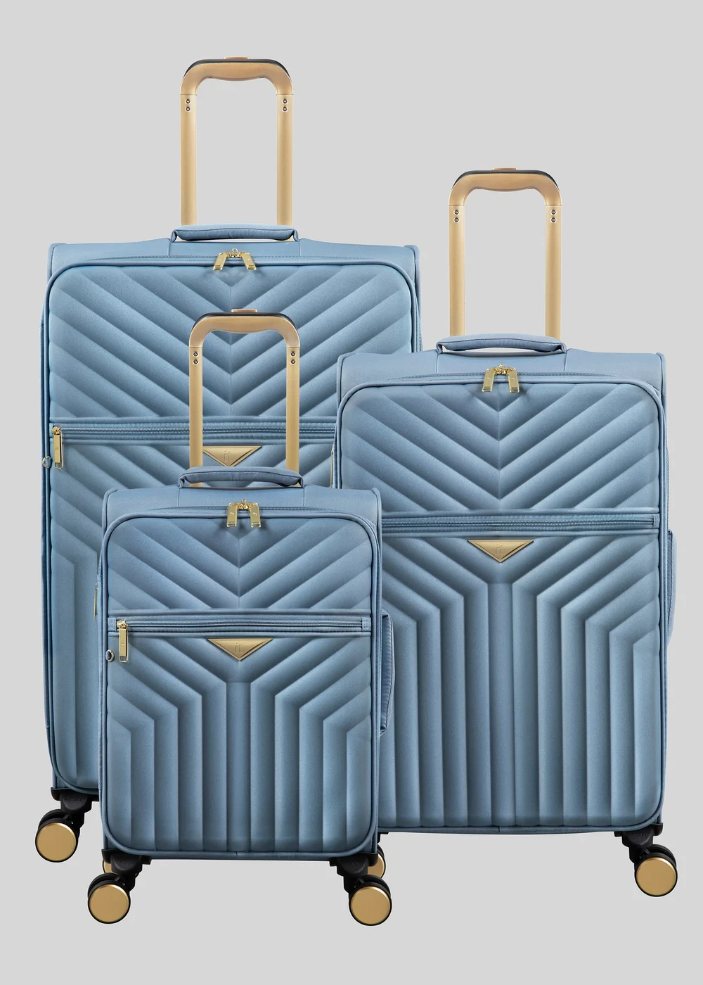IT Luggage Blue Desirable Winward Suitcase - Cabin Image 1