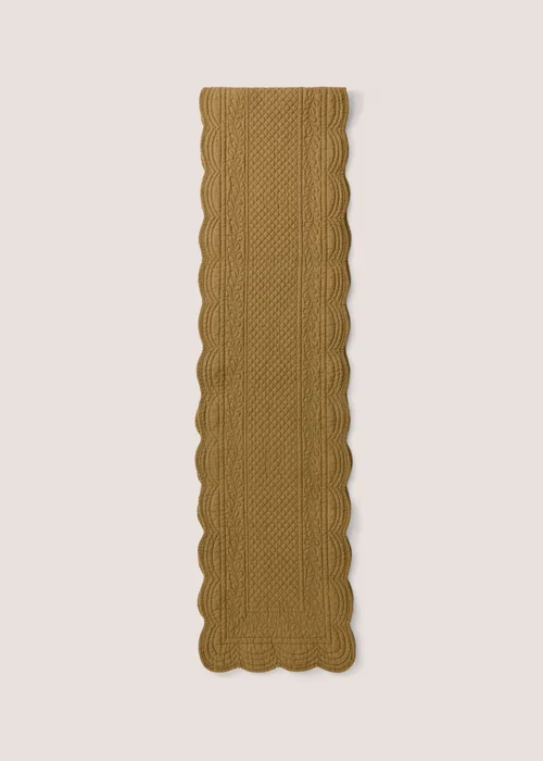 Green Quilted Table Runner Image 1