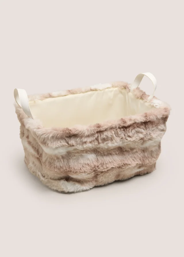 Medium Natural Faux Fur Basket