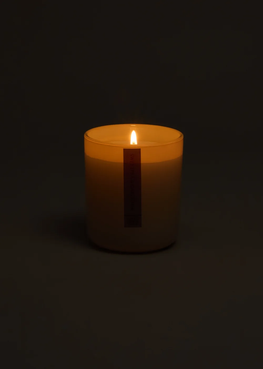 Sweet Pea Candle Image 2