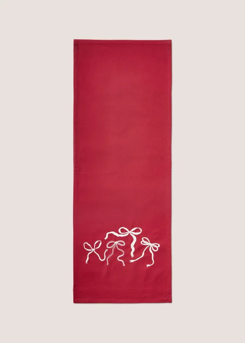 Red Bow Print Table Runner Image 1