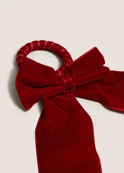 4 Pack Red Velvet Bow Napkin Rings Image 2