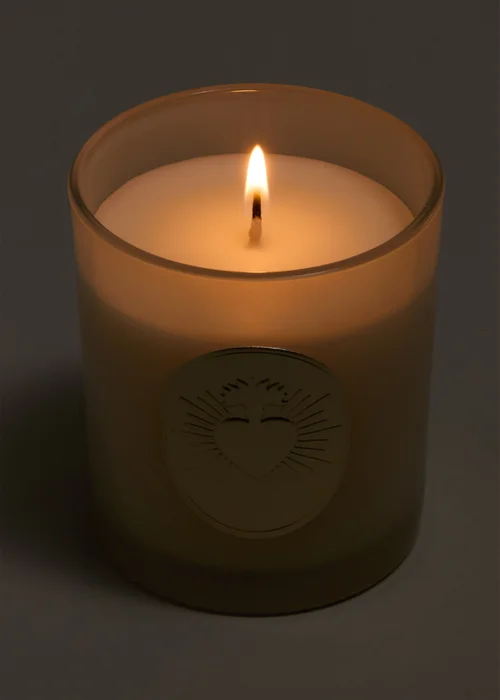 Cashmere Heart Small Candle Image 2