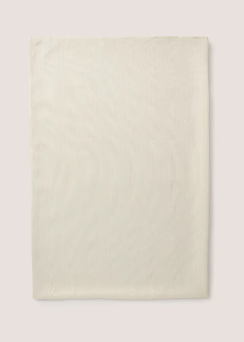 Cream Herringbone Metallic Tablecloth Image 1