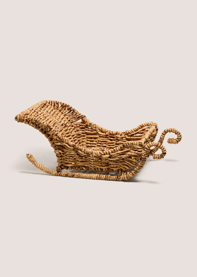 Natural Woven Sleigh Decoration