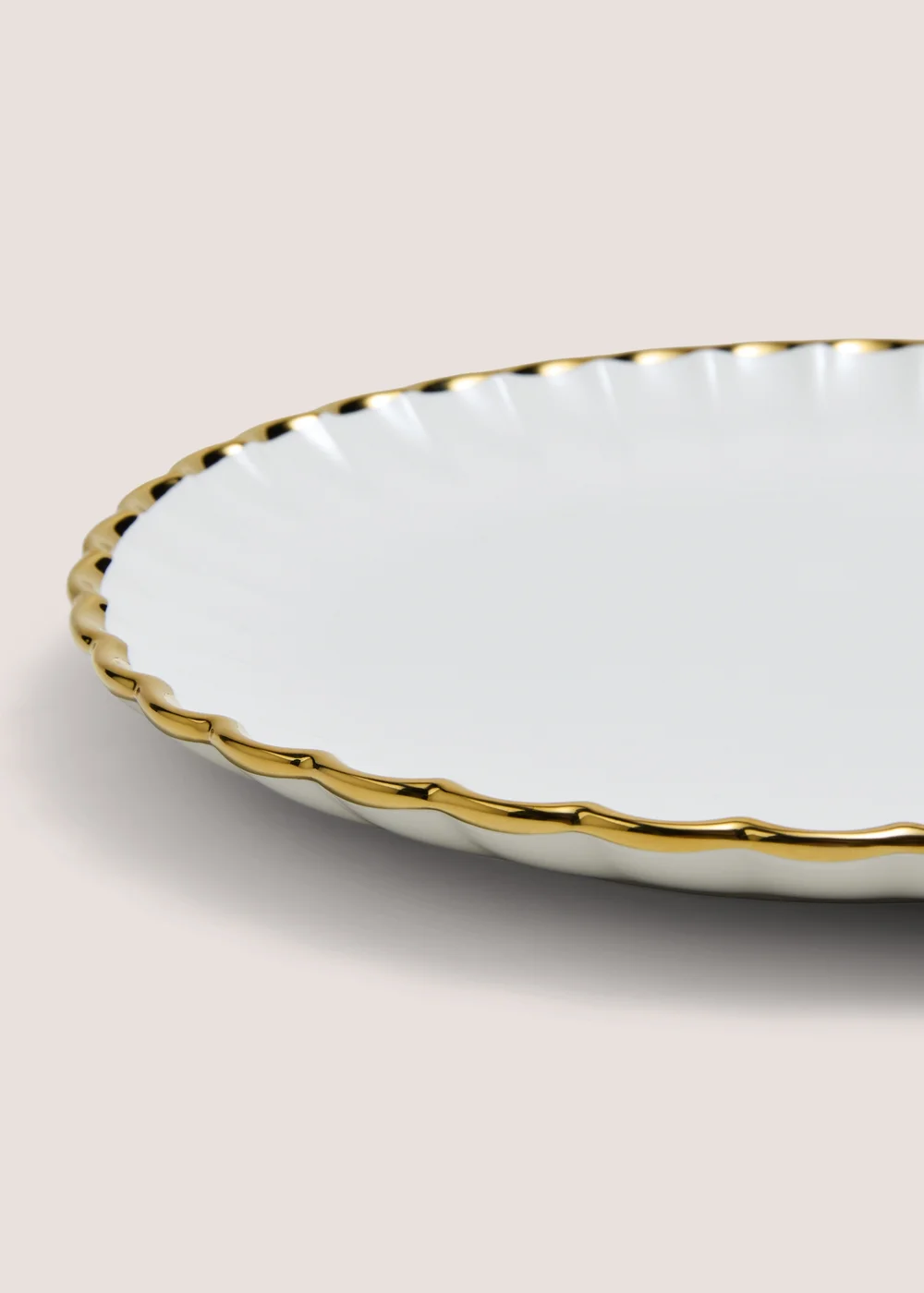 Gold Rimmed Dinner Plate Image 2