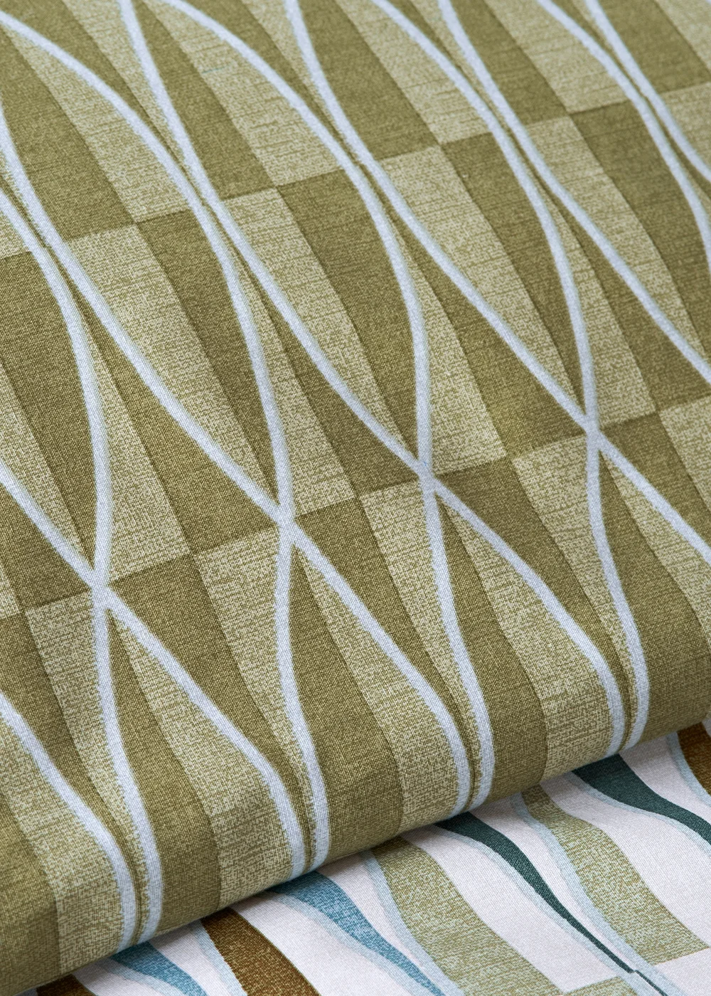 Green Geometric Printed Duvet Set - Single Image 2