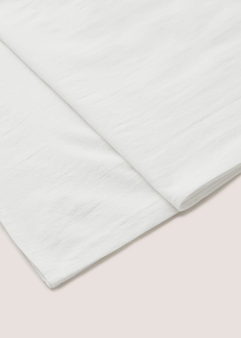 White Tablecloth Image 2