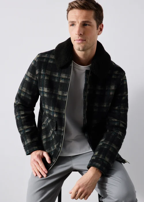 Navy Check Borg Collar Jacket - XS Image 1