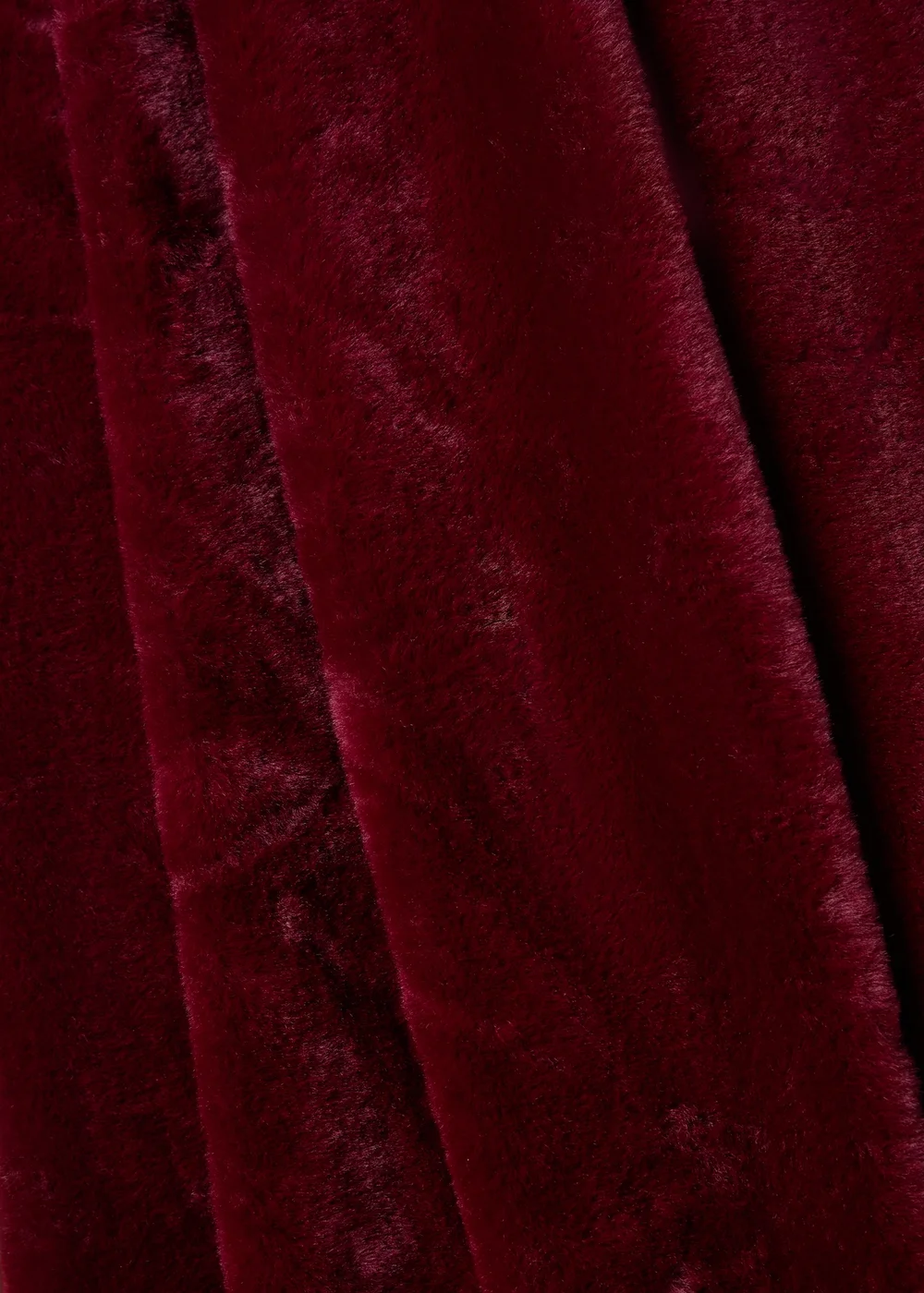 Burgundy Faux Fur Throw Image 2