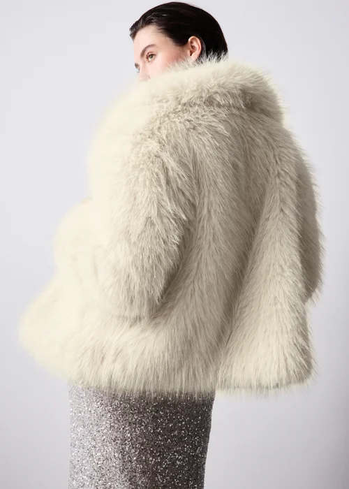 Cream Faux Fur Collared Coat - S Image 3