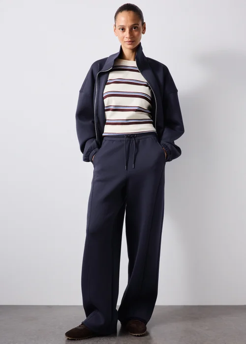 Navy Scuba Barrel Leg Jogger - XS Image 4