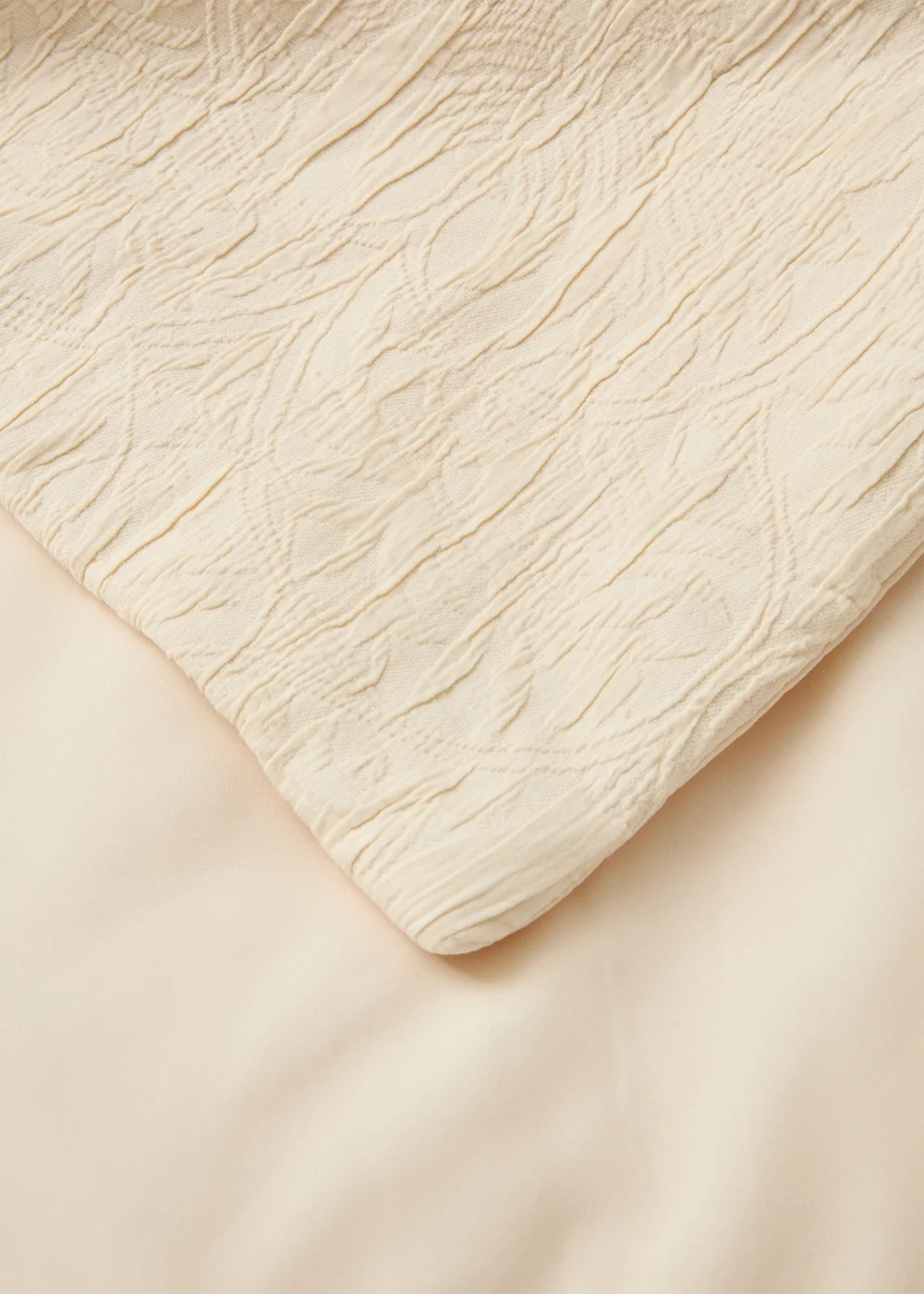 Cream Textured Washed Bedspread Image 2
