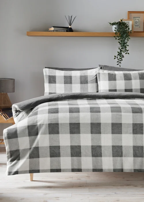Grey Checked Fleece Duvet Set - King Image 1
