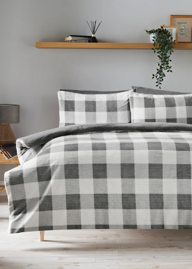 Grey Checked Fleece Duvet Set