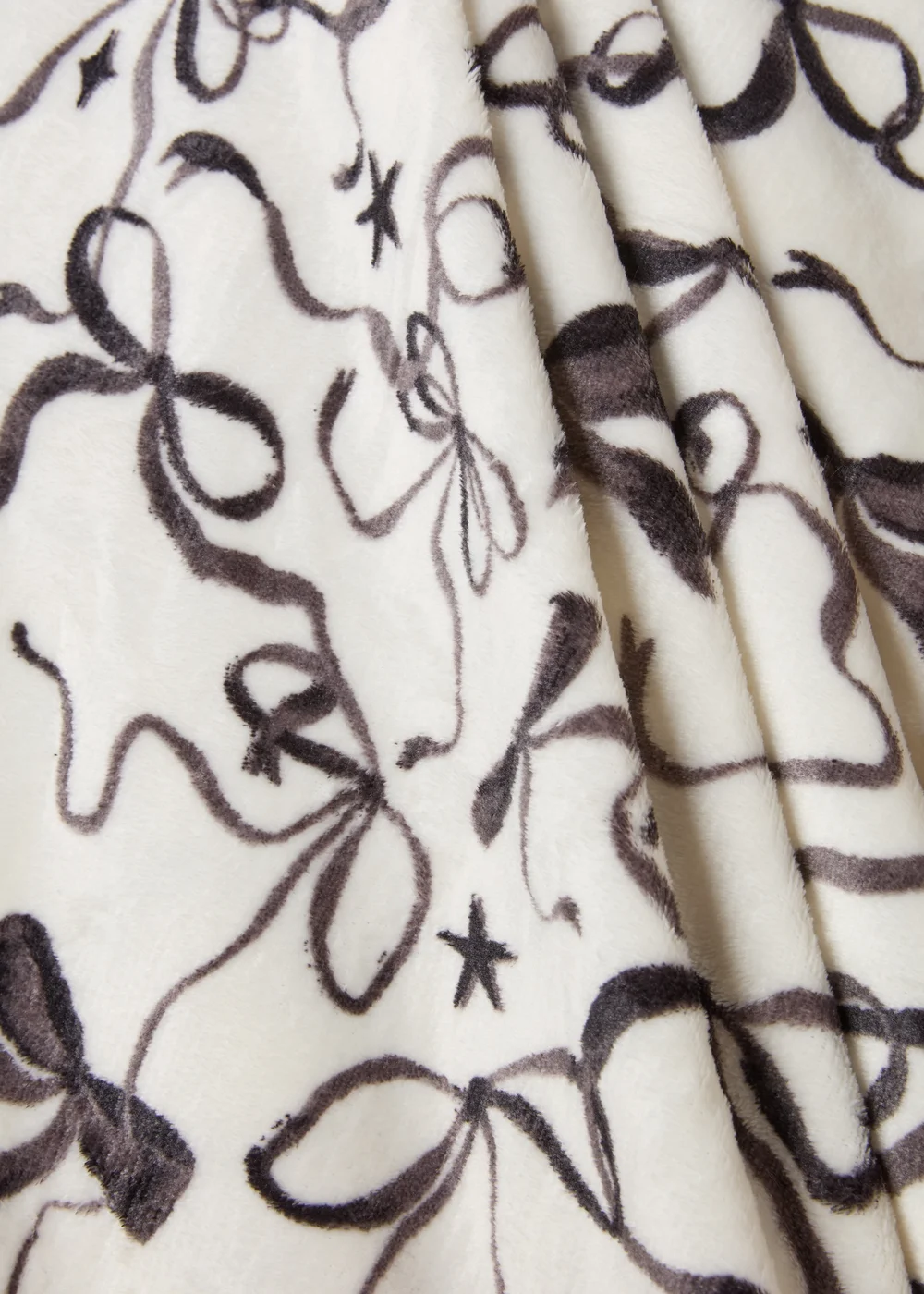 Black Bow Fleece Throw Image 2