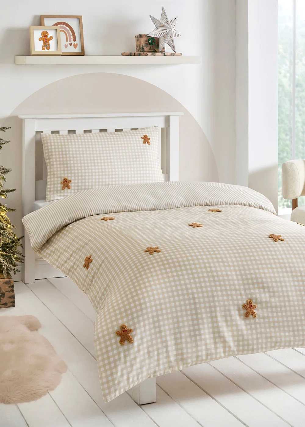 Beige Check Gingerbread Man Duvet Set - Single Image 1