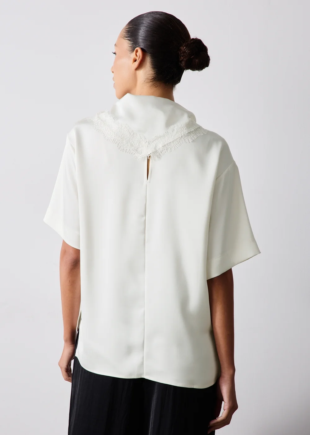 Cream Satin Lace Scarf T-Shirt - 8 Image 2