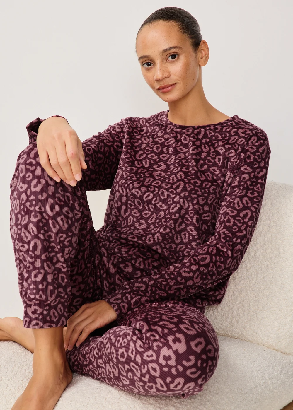 Burgundy Leopard Long Lounge Set - XS Image 1