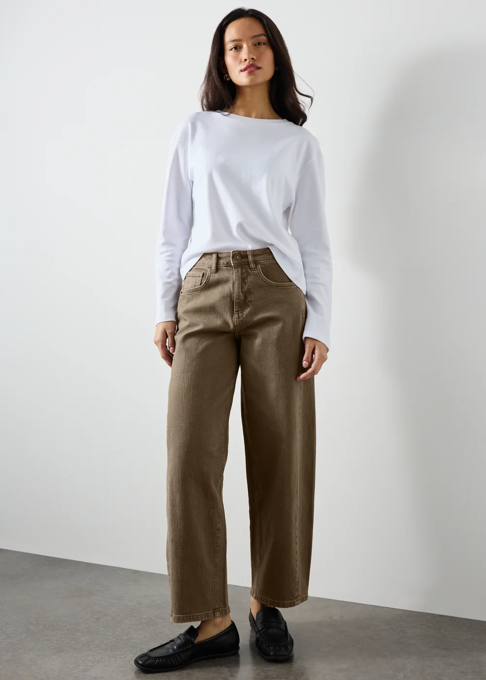Mocha Barrel Jean - 24/L29 Image 4