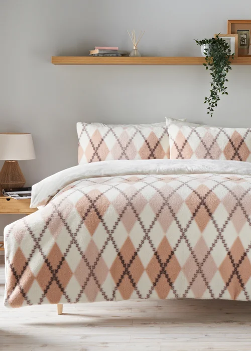 Pink Argyle Fleece Duvet Set - Single Image 1