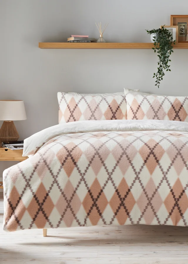 Pink Argyle Fleece Duvet Set