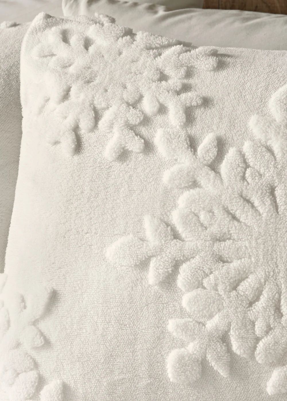 Cream Snowflake Embroidered Duvet Set - Single Image 2