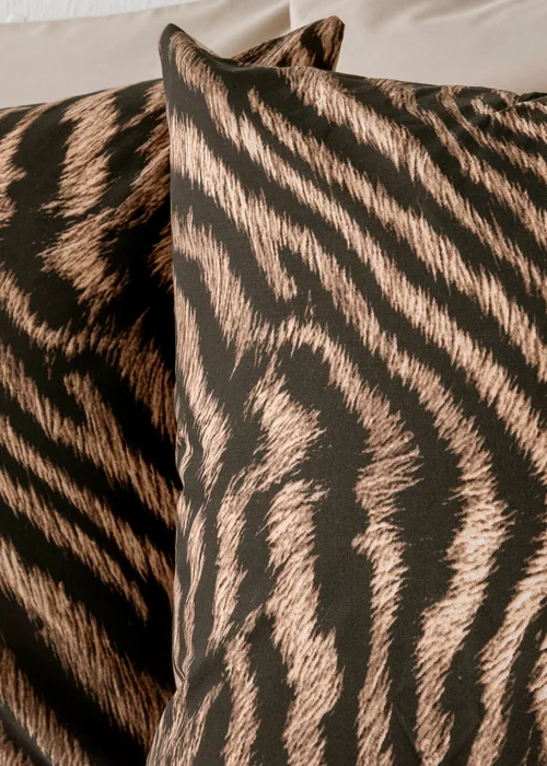 Brown Zebra Print Duvet Set - Double Image 2