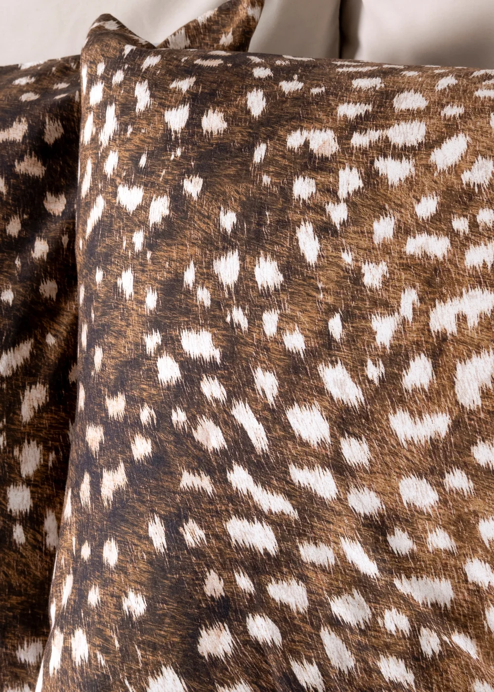 Brown Deer Print Duvet Set - Double Image 3