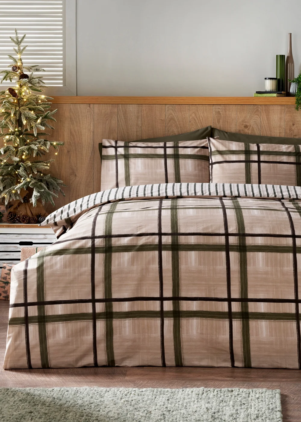Green Check Duvet Set - Double Image 1