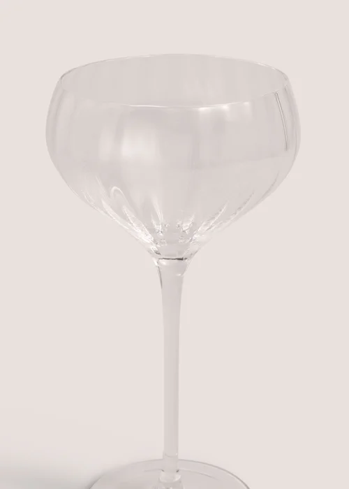 2 Pack Clear Groove Wine Glasses Image 2