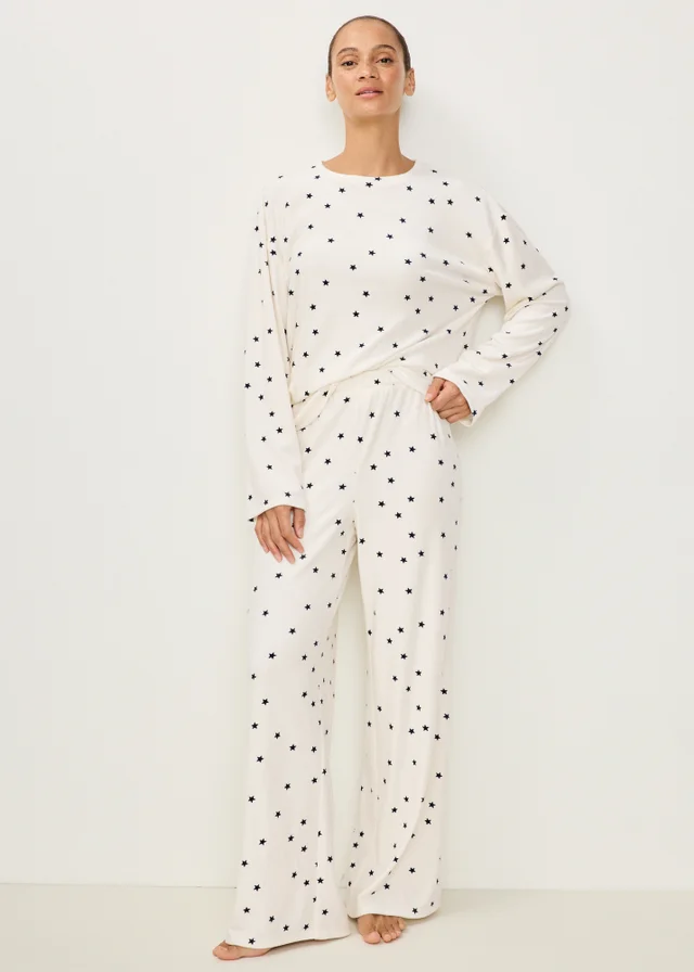 Cream Star Long Sleeve Pyjama Set