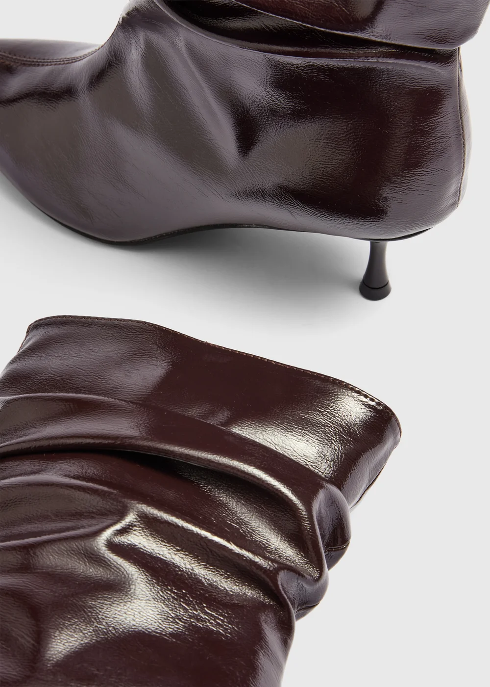 Burgundy Ruched Leather Heeled Boots - 3 Image 2