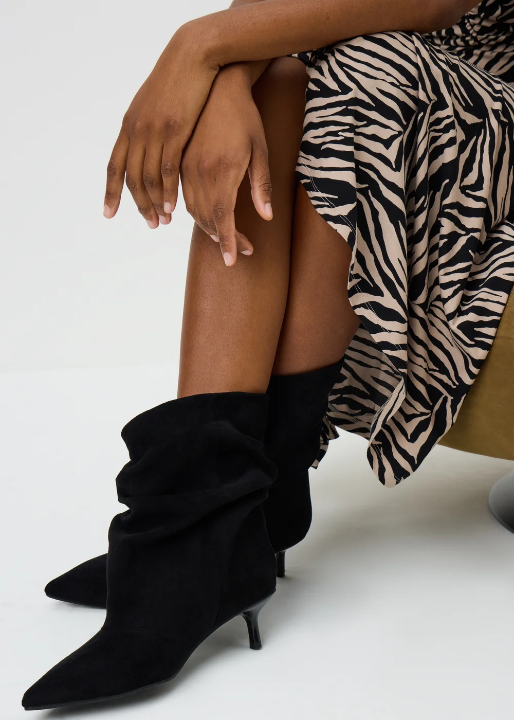 Slouch Kitten Heel Boots - 3 Image 2