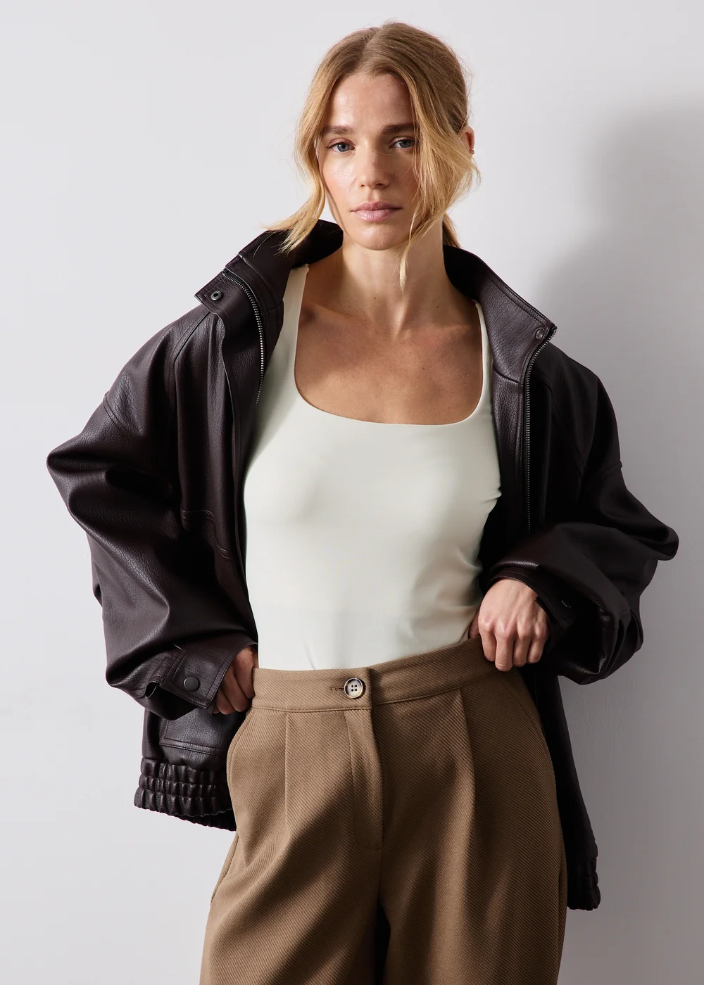 Ivory Low Neck Top - 8 Image 1