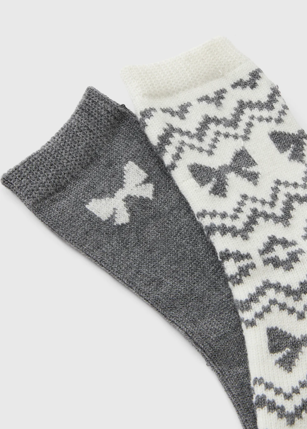 2 Pack Grey/Cream Bow Embroidered Thermal Socks - One Size Image 2