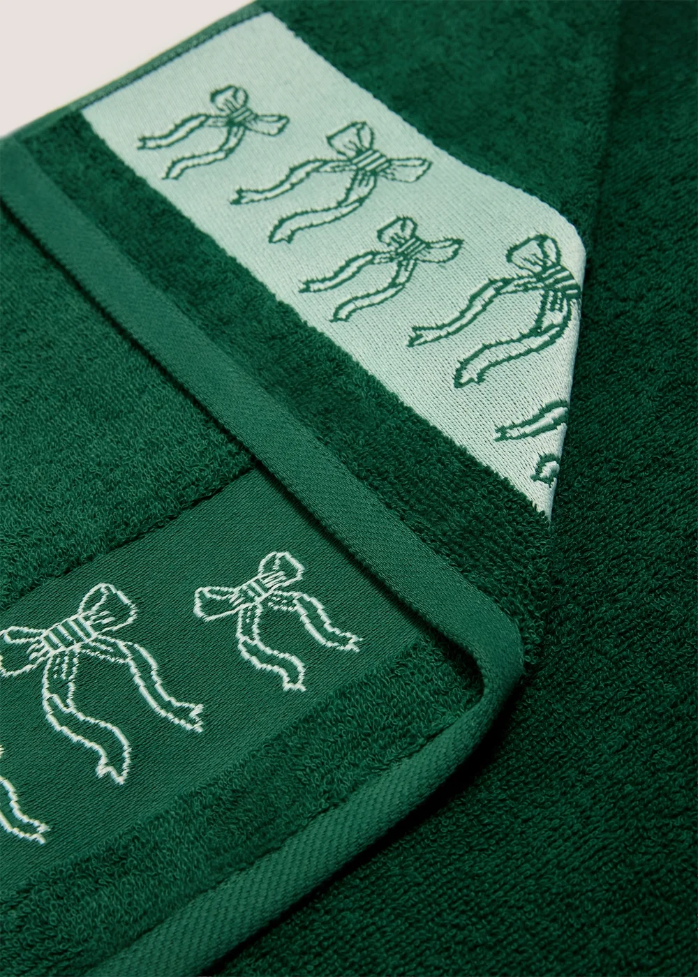 Green Bow Embroidered Hand Towel - Hand Towel Image 2