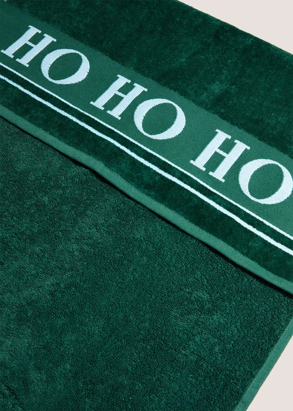 2 Pack Green 'Ho Ho Ho' Slogan Towels - Hand Towel Image 3