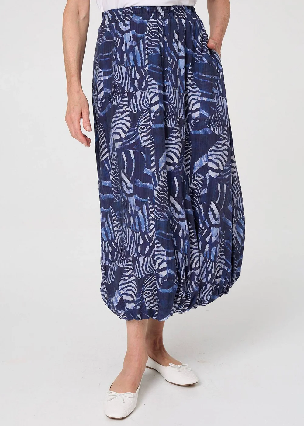 Izabel London Navy Printed High Waist Midi Balloon Skirt - 14 Image 1