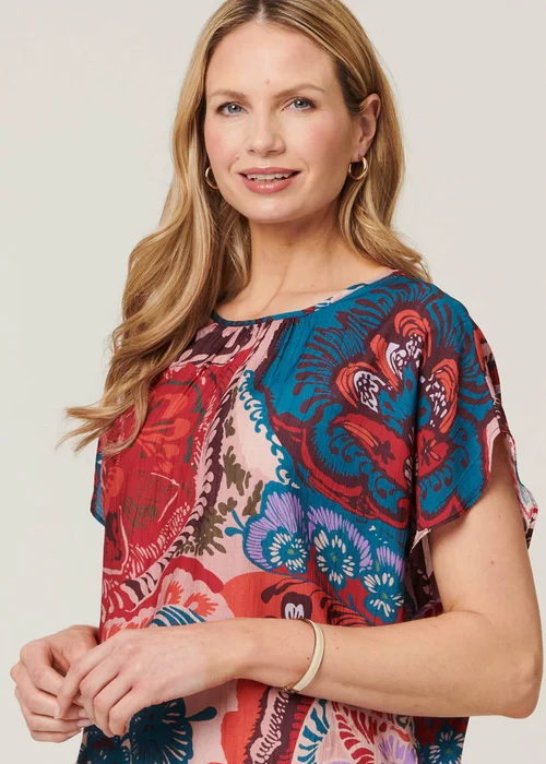 Izabel London Red Floral Short Angel Sleeve Ruched Blouse - 18 Image 3