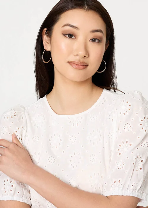 Izabel London White Broderie Anglaise Tiered Midi Dress - 8 Image 3