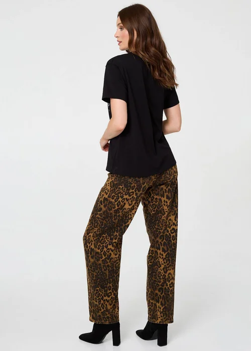 Izabel London Black Graphic Print Metallic Detail T-Shirt - 16 Image 2