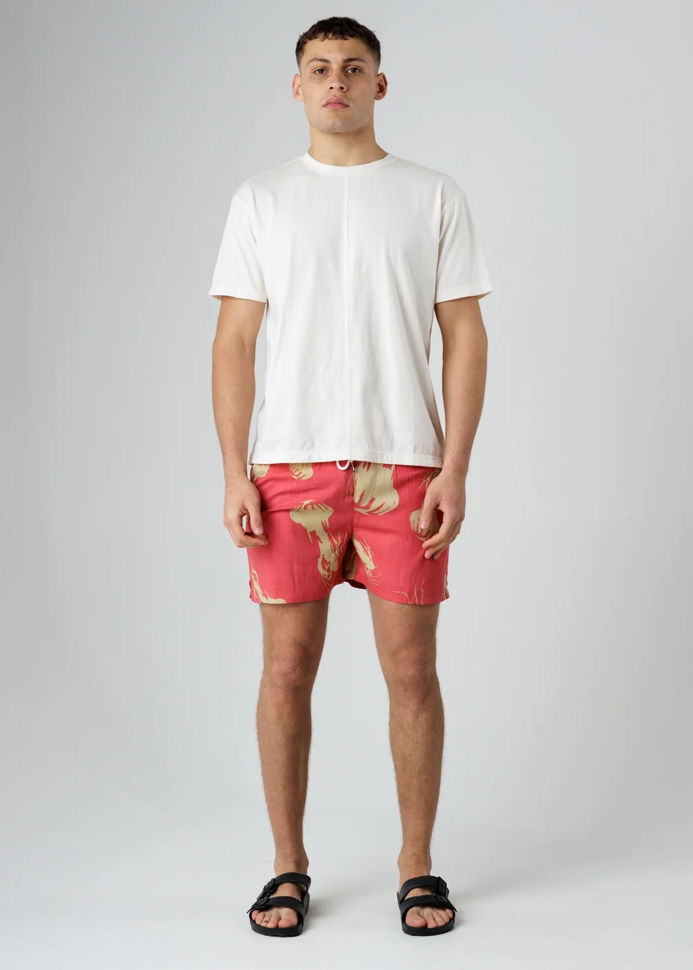 Influence Red Jellyfish Print Elasticated Shorts - XL Image 4