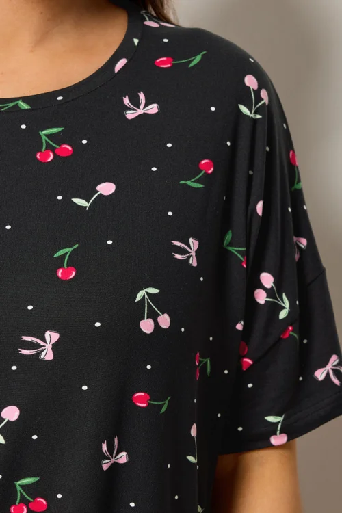 Yours Curve Black Cherry & Bows Short Pyjama Set - 34-36 Image 4