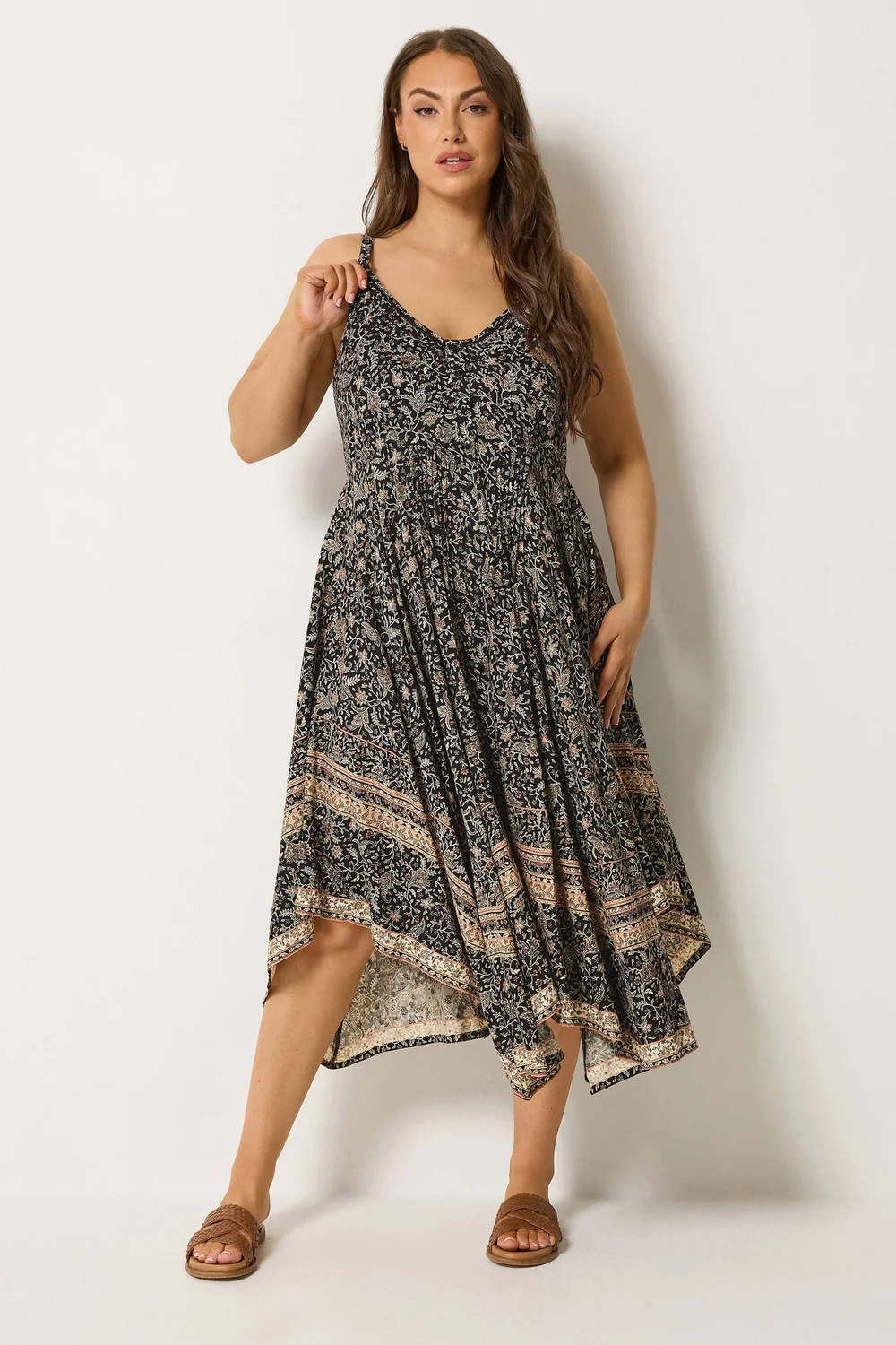 Yours Curve Black Paisley Hanky Hem Dress - 20 Image 3