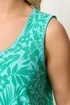 Yours Curve Green Contrast Stitch Vest Top - 18 Image 4